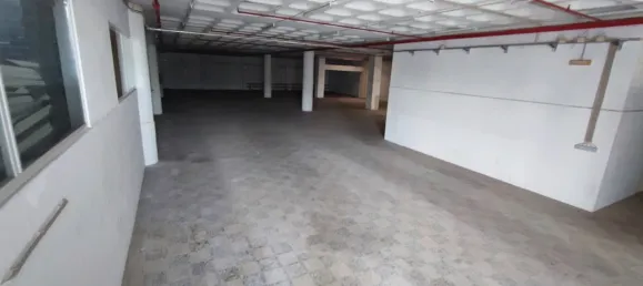 Lagerhaus in Loures, Portugal 4830m², Nr. 86705 9