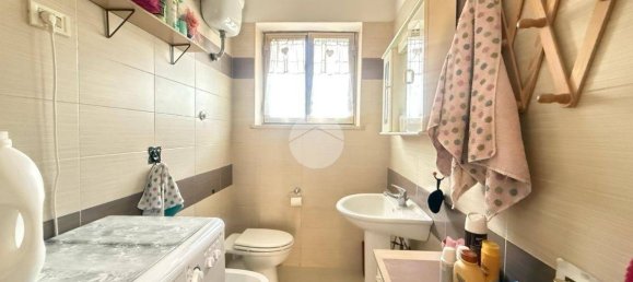 3 bedrooms Apartment in Naples, Italy No. 54730 14