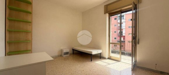 3 bedrooms Apartment in Naples, Italy No. 54730 7