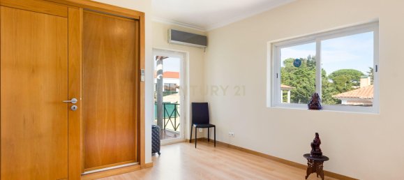 5 bedrooms Villa in Sintra, Portugal No. 128002 7