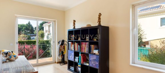 5 bedrooms Villa in Sintra, Portugal No. 128002 11