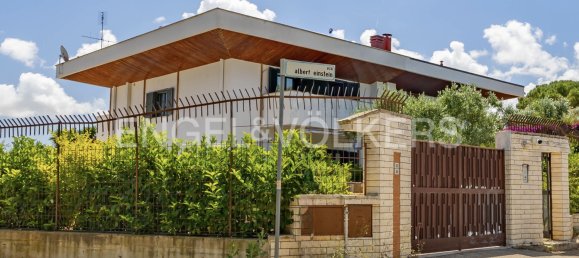 Вилла с 3 спальнями в Валенцано, Италия № 281470 20