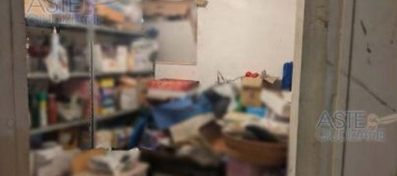 4-salle Appartement à Lanciano, Italy No. 180741 4