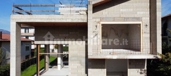 4 bedrooms Villa in Cassola, Italy No. 60093 3