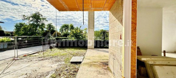 4 bedrooms Villa in Cassola, Italy No. 60093 10