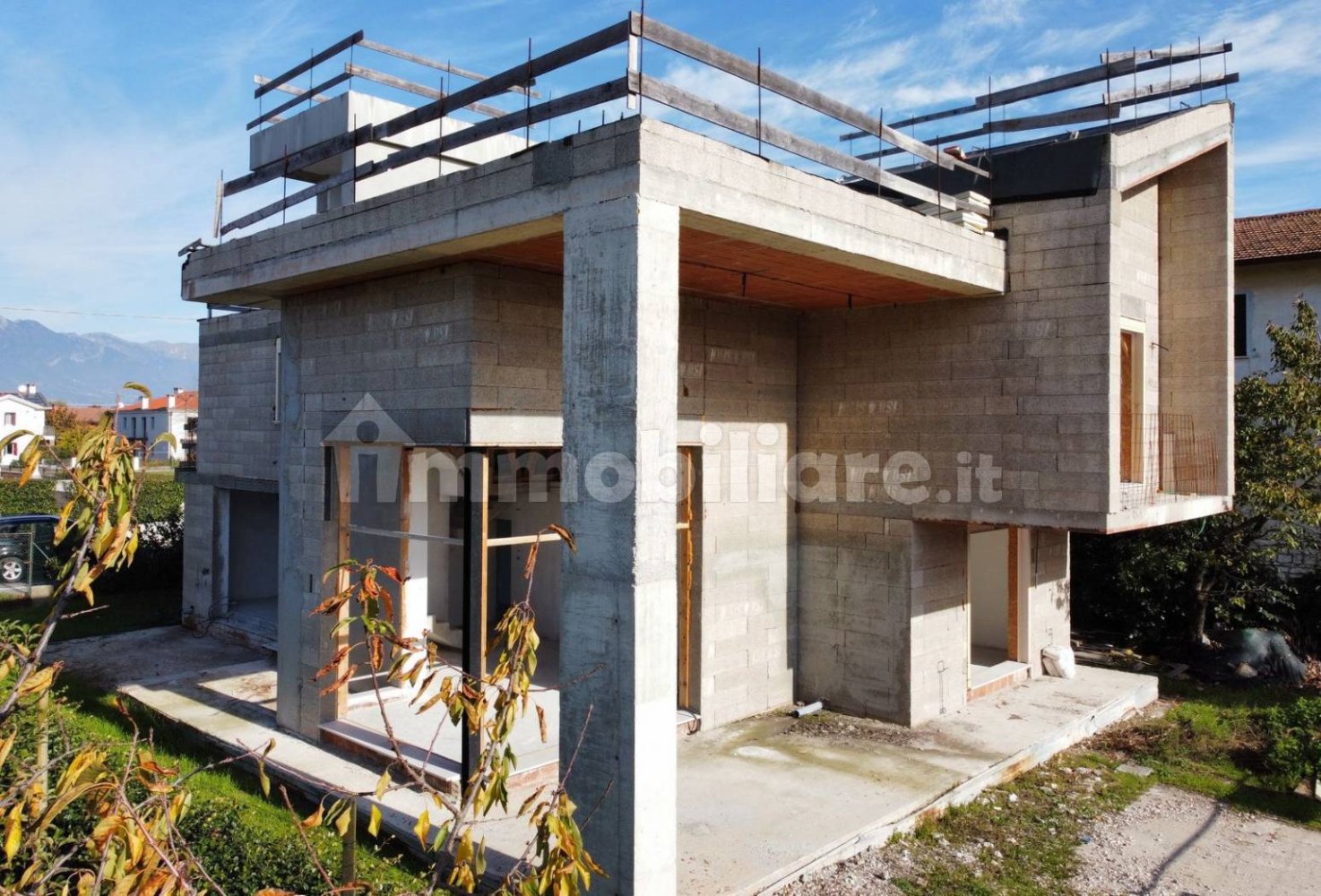 4 bedrooms Villa in Cassola, Italy No. 60093