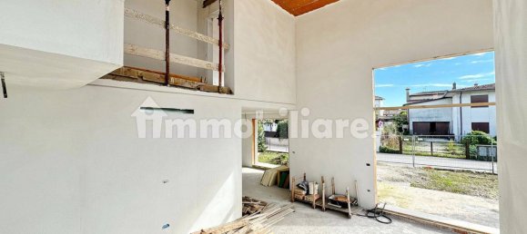 4 bedrooms Villa in Cassola, Italy No. 60093 13
