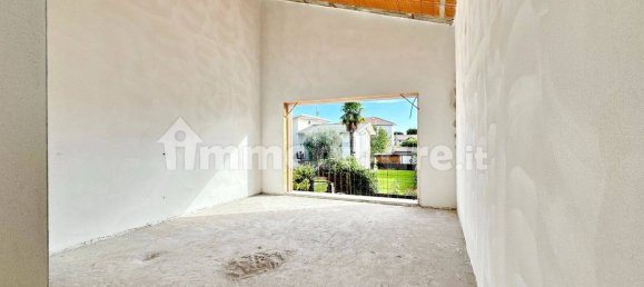 4 bedrooms Villa in Cassola, Italy No. 60093 8