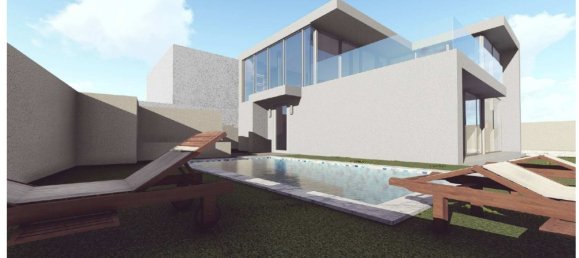 Land in Montlhery, France No. 167629 2