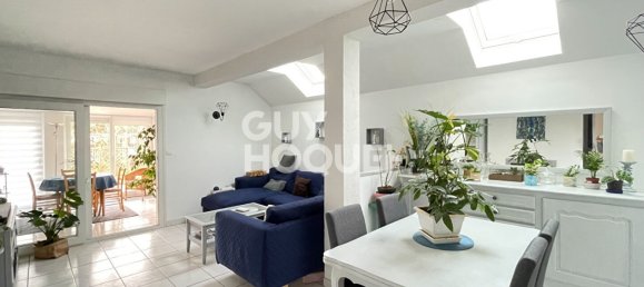 4 bedrooms House in Trouy, France No. 79431 12