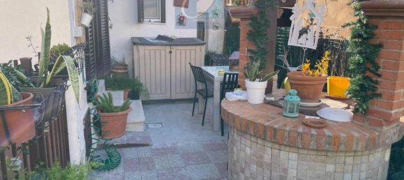 3غرفة شقة في Monterotondo, Italy رقم 32005 36