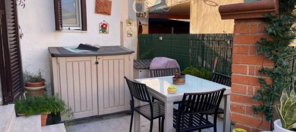 3غرفة شقة في Monterotondo, Italy رقم 32005 3