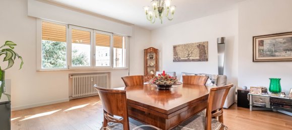 5-salle Appartement à Venice, Italy No. 60442 4