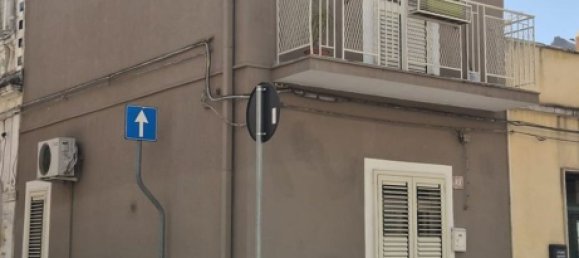 Дом с 3 спальнями в Авола, Италия № 374071 6