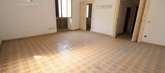 11 rooms House in Palagonia, Italy No. 232412 40