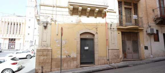 11 rooms House in Palagonia, Italy No. 232412 28