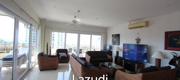3 bedrooms Condo in Bang Lamung, Thailand No. 26530 2