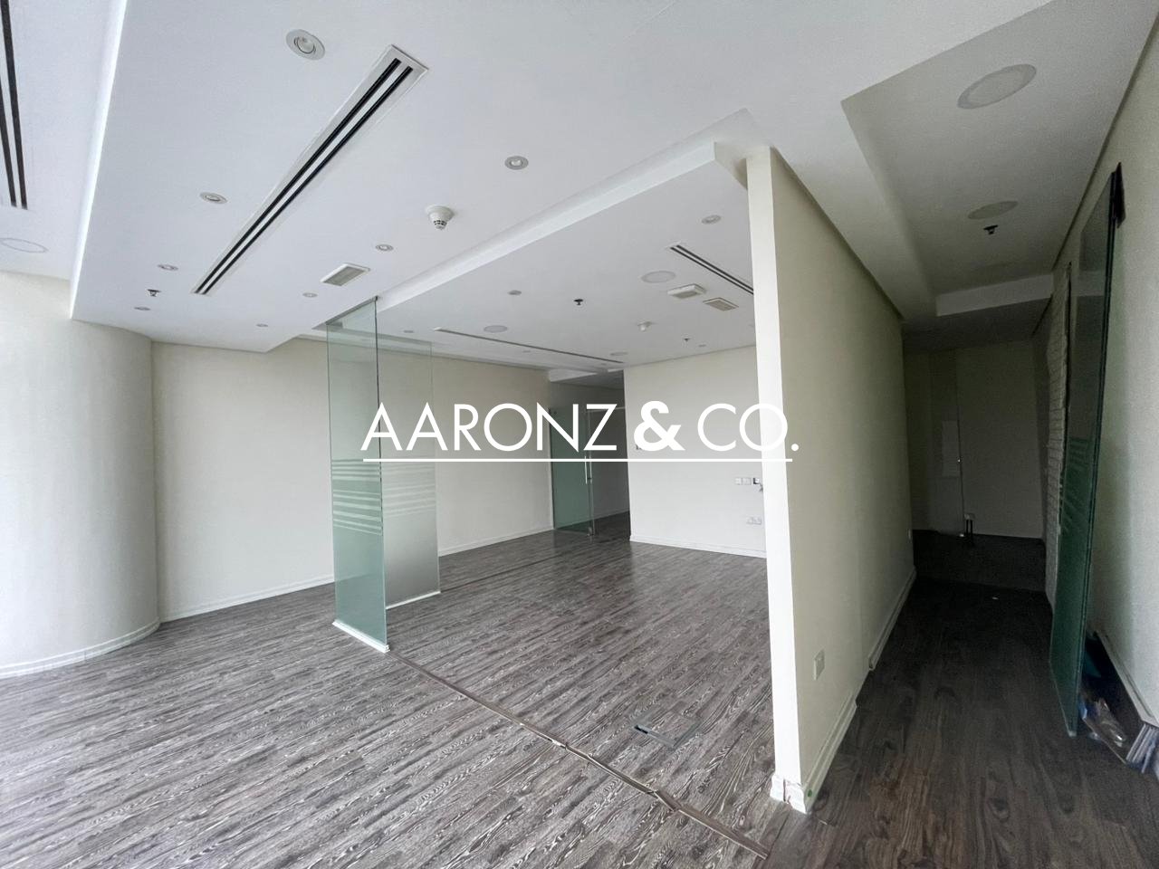 Oficina en Business Bay, UAE 59 m² No. 114278