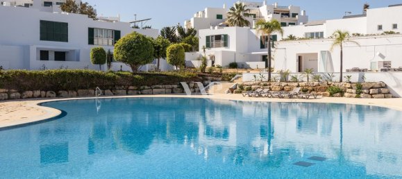 Apartamento de 2 dormitorios en Albufeira, Portugal No. 337253 18