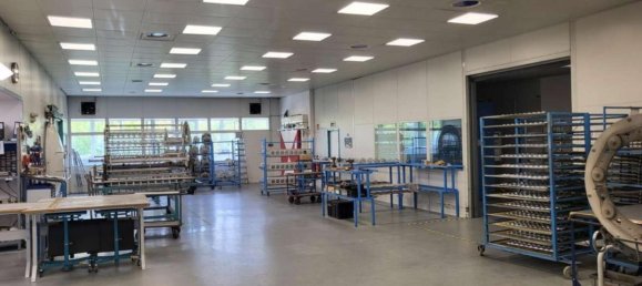 Propriété commerciale à Weimarer Land, Germany 2147m² No. 154314 8