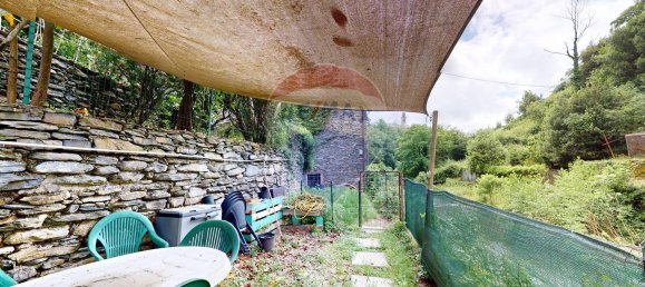 3 rooms Apartment in Avegno, Italy No. 32686 22