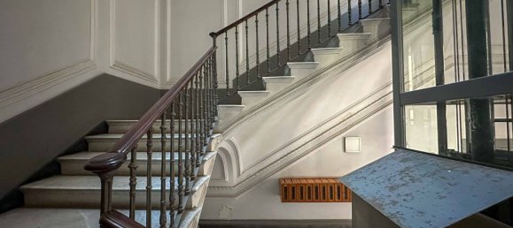 Apartamento de 6 divisões em Naples, Italy N.º 12393 22