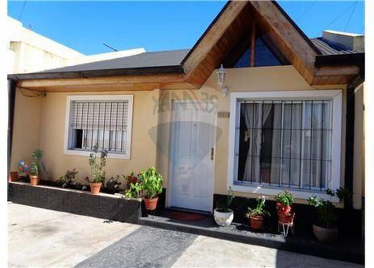 2 chambres Maison à Lanus, Argentina No. 60156