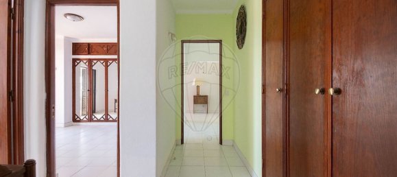 6 Schlafzimmer Haus in Guia, Portugal, Nr. 233404 9