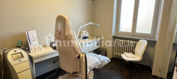 5 rooms Commercial property in Collegno, Italy No. 176804 5