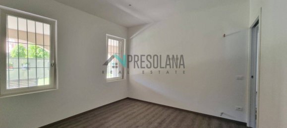 Квартира с 2 спальнями в Роветта, Италия № 85631 11