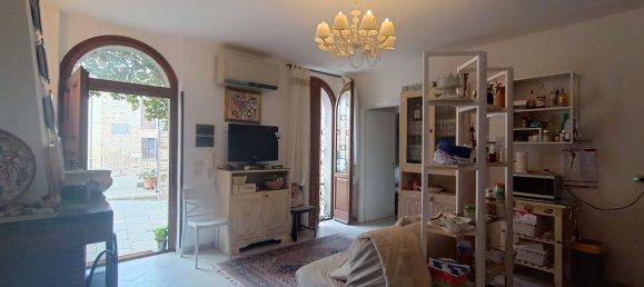 2 rooms Apartment in Magliano in Toscana, Italy No. 162663 3