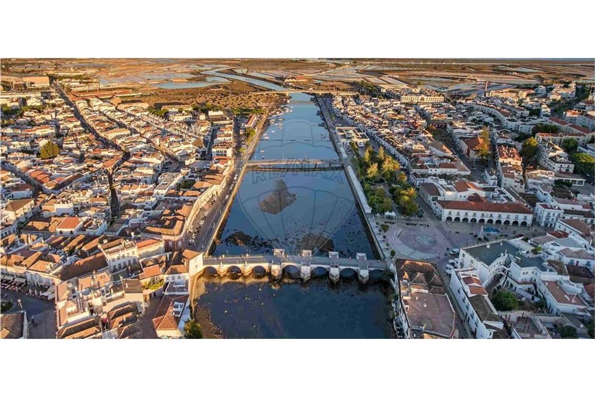 Terreno en Tavira, Portugal 7175 m² No. 50440