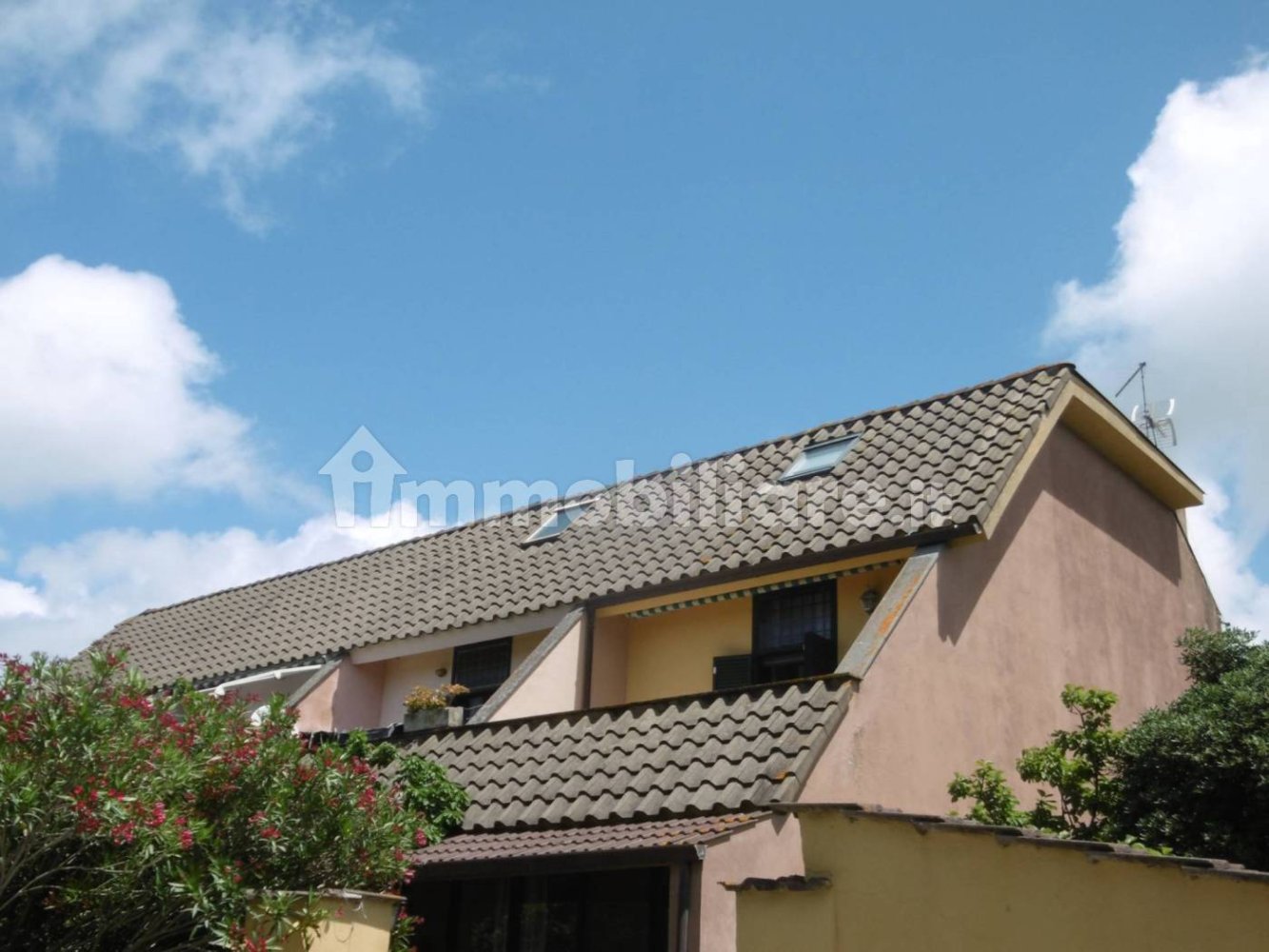 Villa T3 em Pomezia, Italy N.º 284912