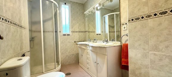 5 bedrooms Villa in La Nucia, Spain No. 10902 27