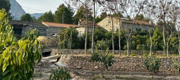 5 bedrooms Villa in La Nucia, Spain No. 10902 6