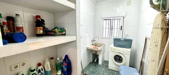 5 bedrooms Villa in La Nucia, Spain No. 10902 19