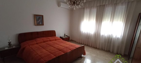 Вилла с 8 комнатами в Фоссо, Италия № 24457 11