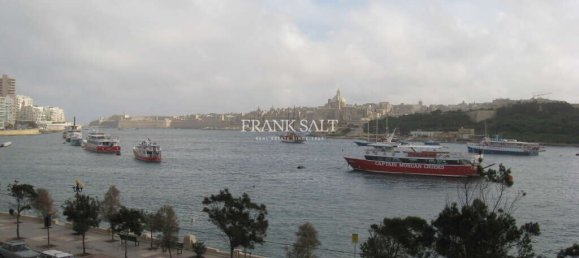 3 bedrooms Apartment in Sliema, Malta No. 3315 10
