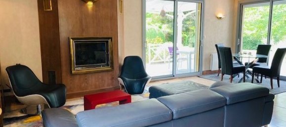 Дом с 5 спальнями в Гаршизи, Франция № 359687 4