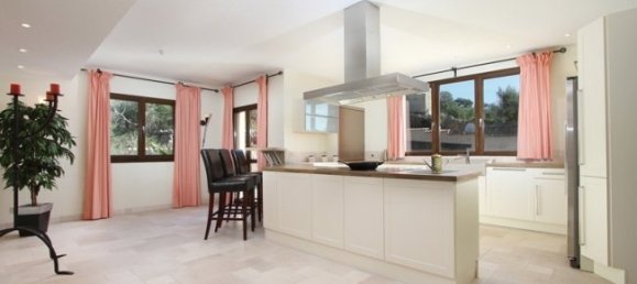 Дом с 5 спальнями в Пальма-де-Майорка, Испания № 16245 5