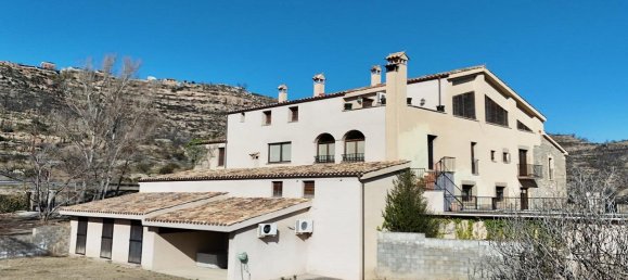 8 bedrooms House in El Pont de Vilomara i Rocafort, Spain No. 176002 2