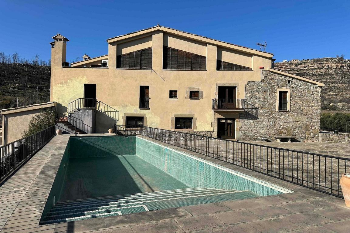 8 bedrooms House in El Pont de Vilomara i Rocafort, Spain No. 176002