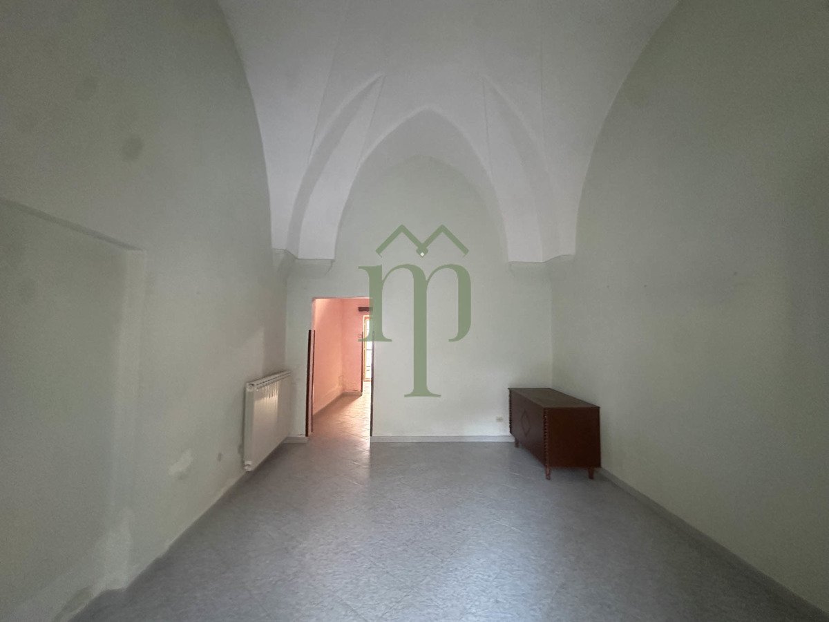 Casa de 2 dormitorios en San Vito dei Normanni, Italy No. 238850