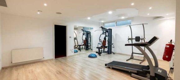 Villa de 6 dormitorios en Pyrgos, Cyprus No. 16207 8