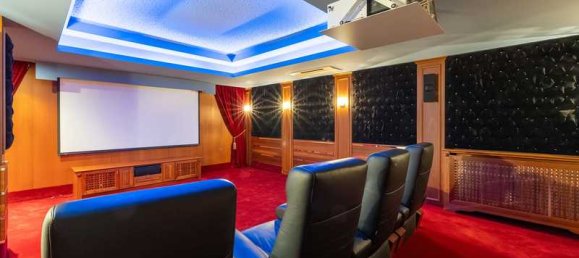 Villa de 6 dormitorios en Pyrgos, Cyprus No. 16207 12