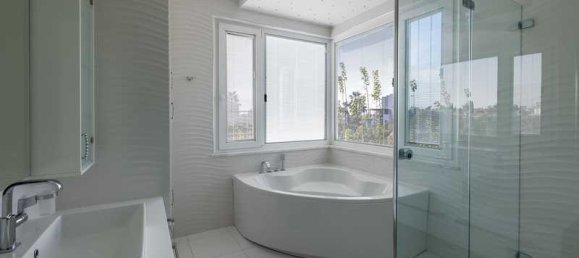 Villa de 6 dormitorios en Pyrgos, Cyprus No. 16207 16