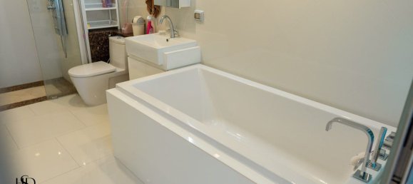 2 bedrooms Condo in Pattaya, Thailand No. 9170 9