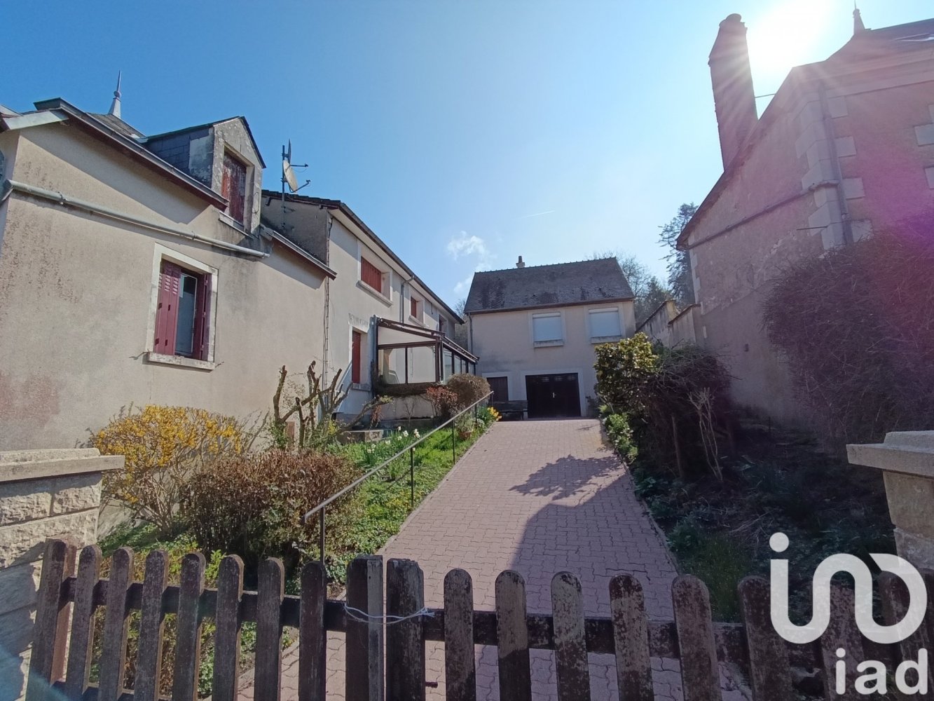 Casa de 2 dormitorios en Lucay-le-Male, France No. 53895