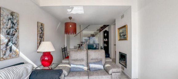 3 bedrooms Duplex in Benahavis, Spain No. 185230 6