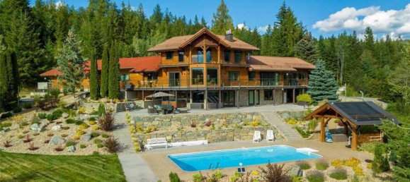 4 bedrooms House in British Columbia, Canada No. 1171 8